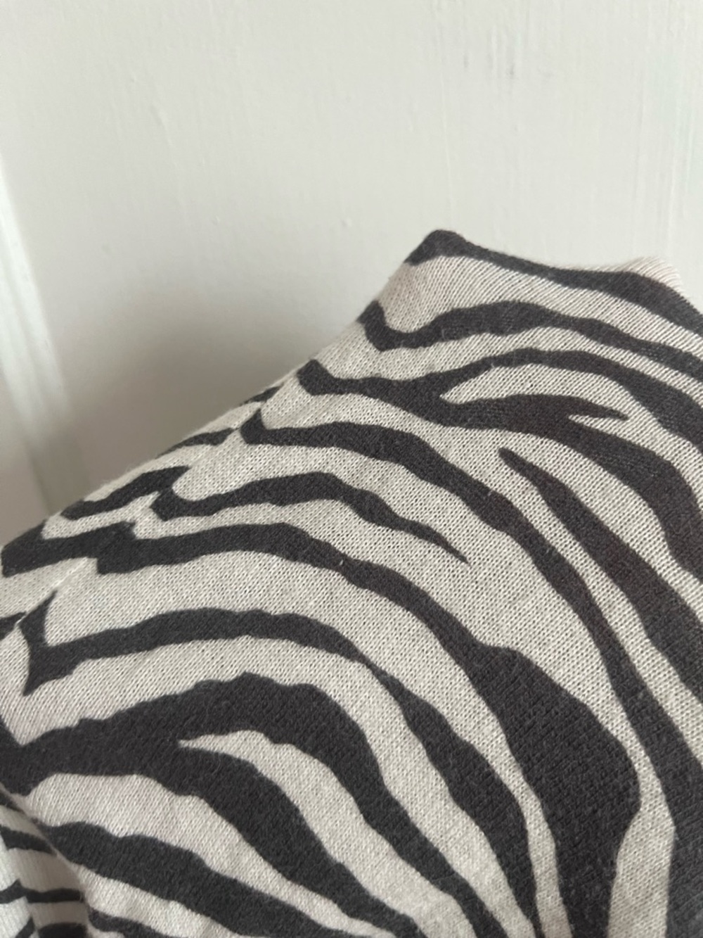 Banana Republic Zebra-Print Crewneck Sweater - Picture 5 of 7
